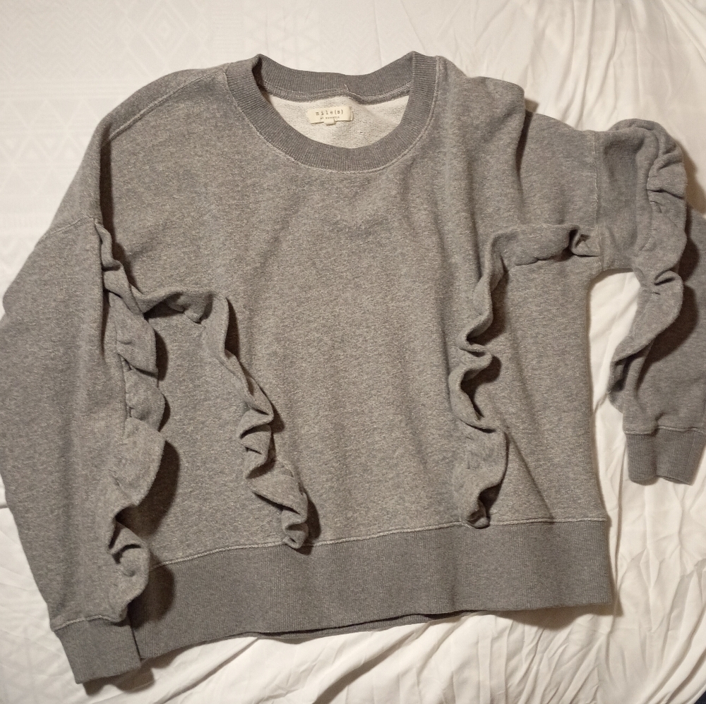 Miles By Madewell Gray Ruffle Detail on Sleeves n Front Sweatshirt Sz Small‎